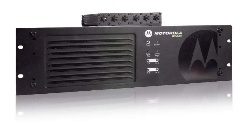 Motorola DR3000 - un repetidor para radios Motorola analógicas y digitales