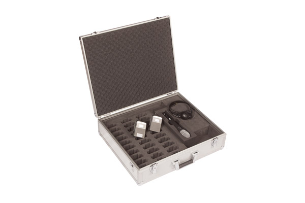 Maletín de carga C30 para el sistema de guía de personas Synexis de Beyerdynamic